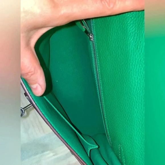 Green bag. New condi - Picture 3 of 5